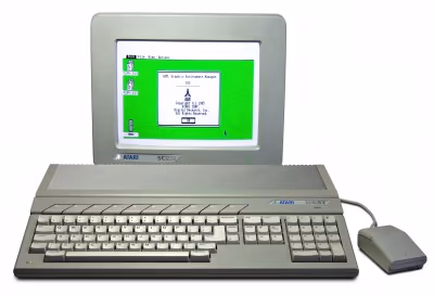 Ordenador Atari ST, lanzado en 1985